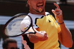 雷速体育官网首页-法网横扫年终总决赛，兹维列夫关键制胜的简单介绍