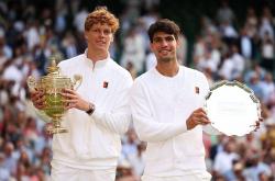 雷速体育直播官网-包含年终总决赛逆转温网，辛纳惊艳四座的词条