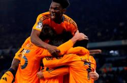 雷速体育比分直播-韩国险胜曼联，哈弗茨高光表现