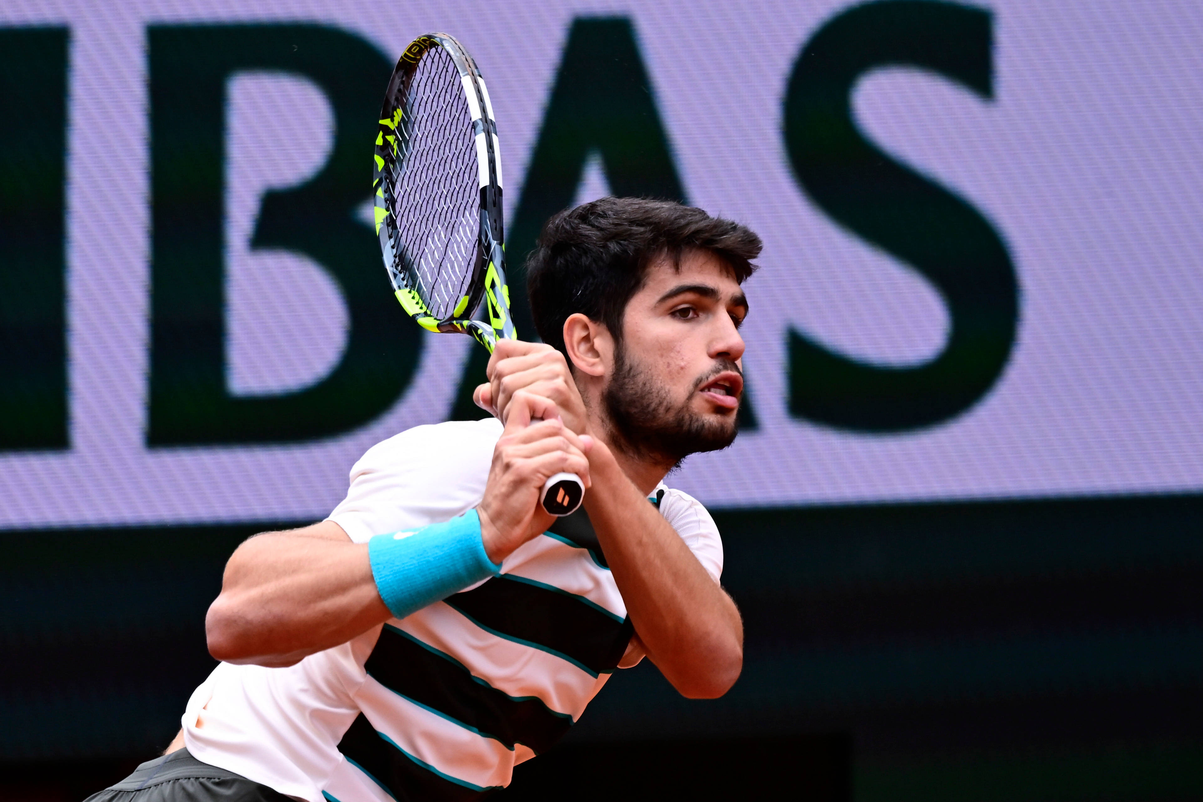 美国网球队翻盘法国网球队，阿尔卡拉斯高光表现的简单介绍