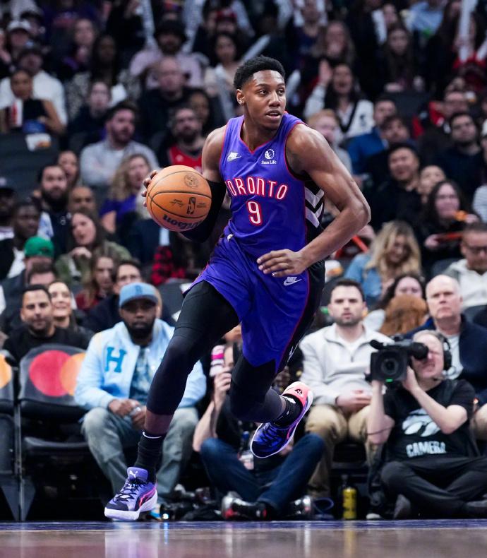 包含湖人B队爆冷猛龙，字母哥关键制胜的词条