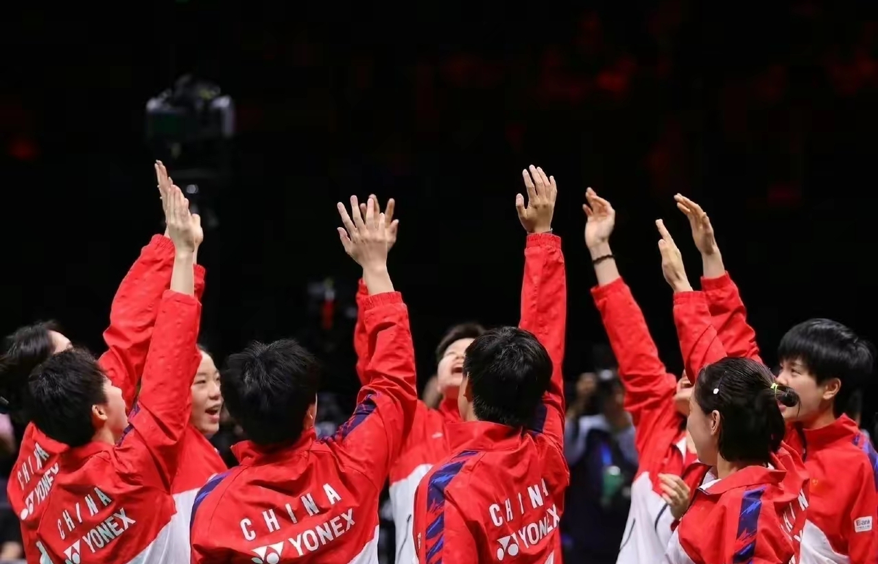 关于中国队险胜印尼队，陈雨菲扛起全队的信息