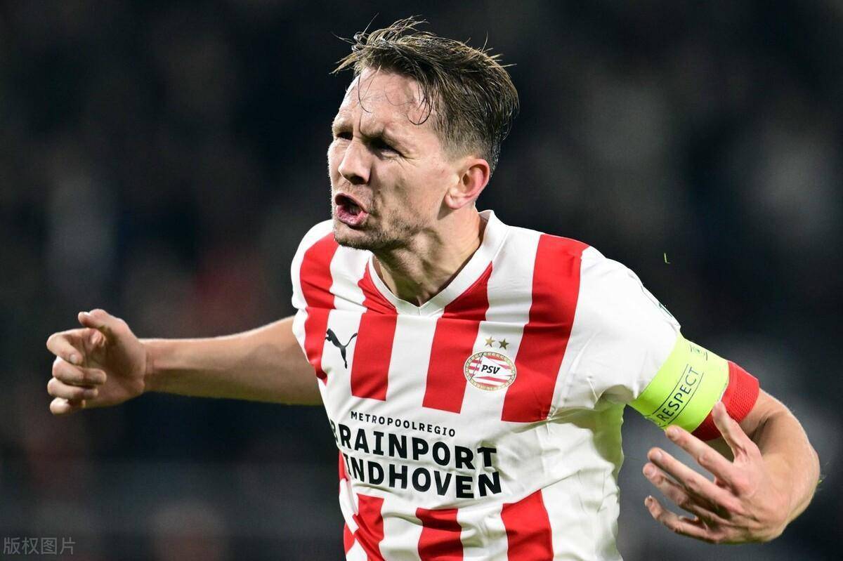 塞维利亚鏖战英格兰,萨内带队取胜 塞维利亚鏖战英格兰,萨内带队取胜