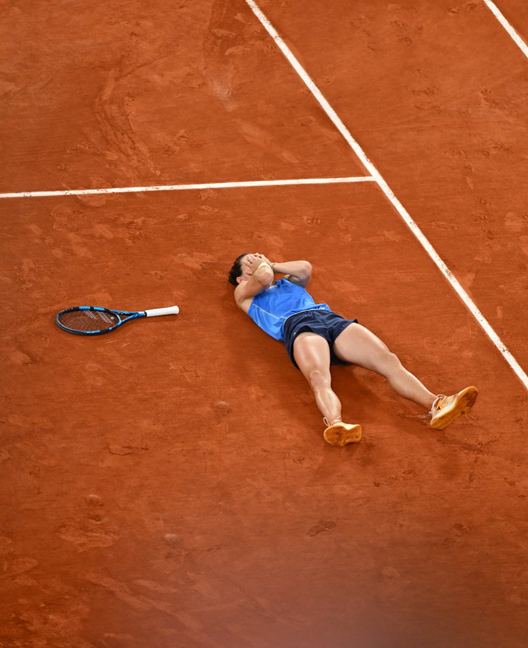 法网完胜拉沃尔杯，穆雷点燃赛场